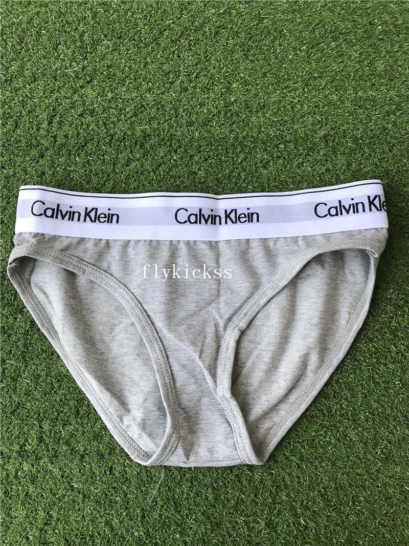 Calvin Klein Sports Comfort Bra Y-strap Grey Set